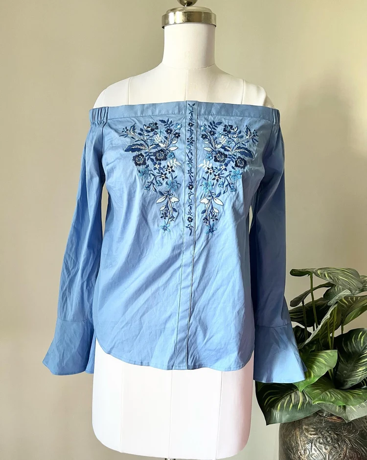 Off shoulder top 