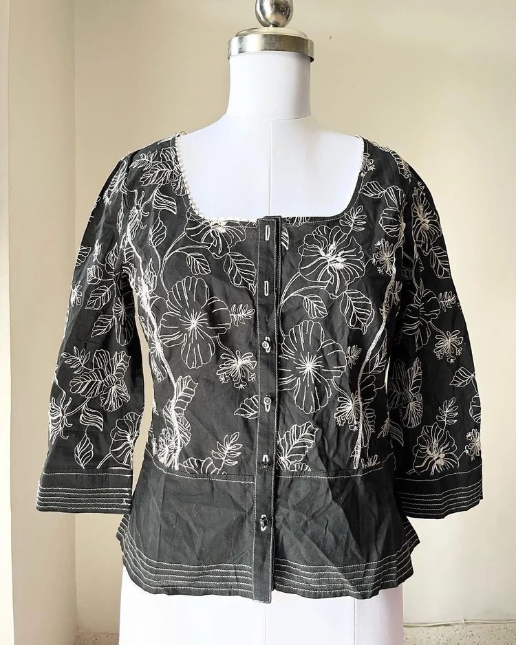 Black embroidery Top 