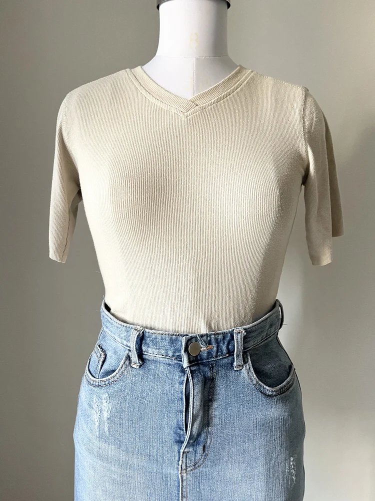 Light beige rib top 
