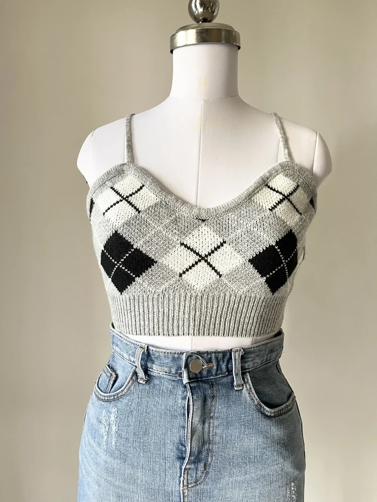 Checkered sweater top 