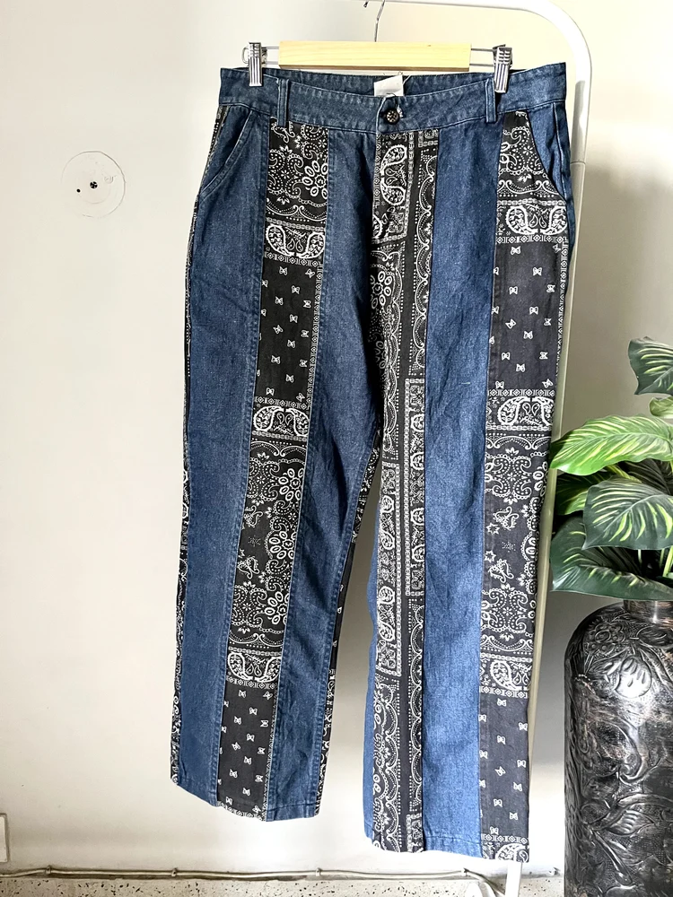 Printed blue denim 