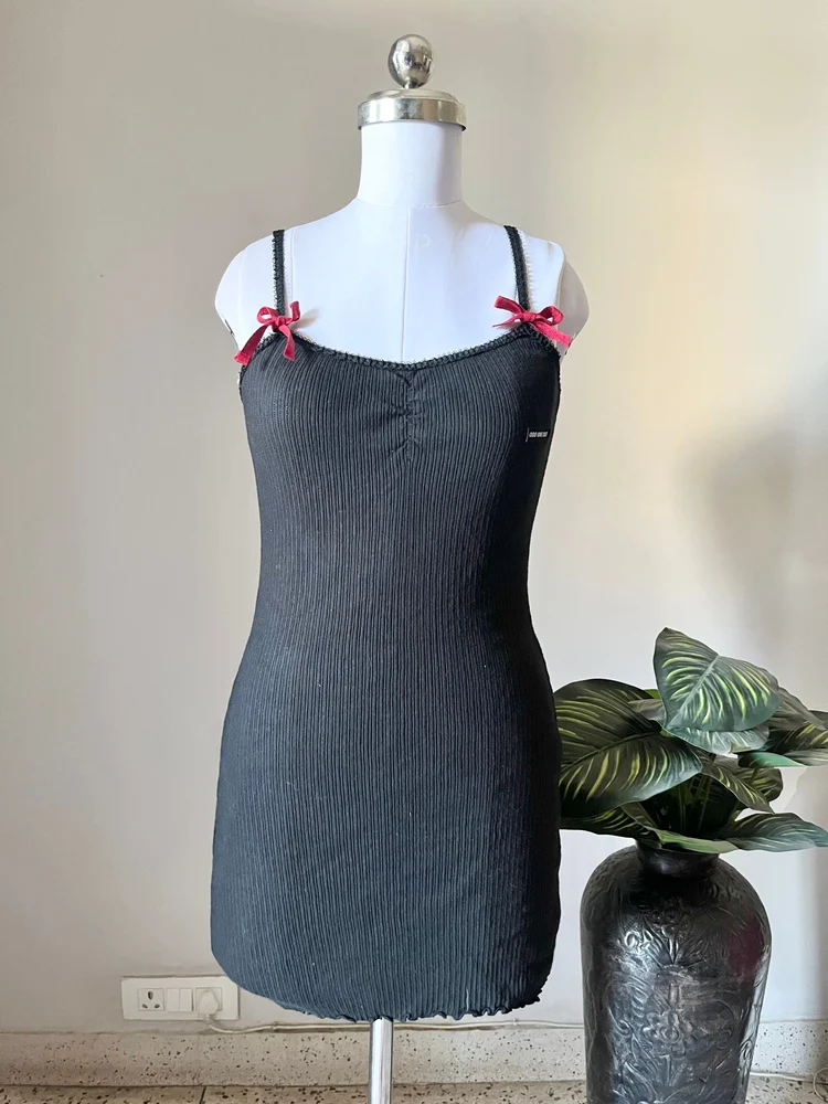 Black cute dress