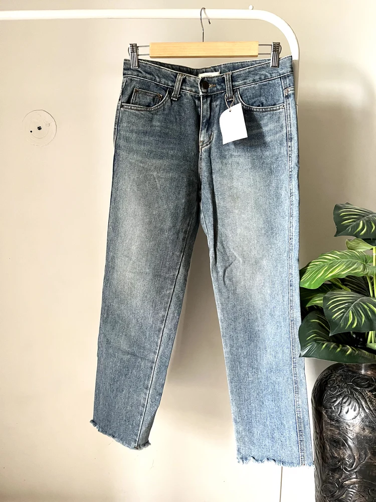 Blue straight fit jeans 