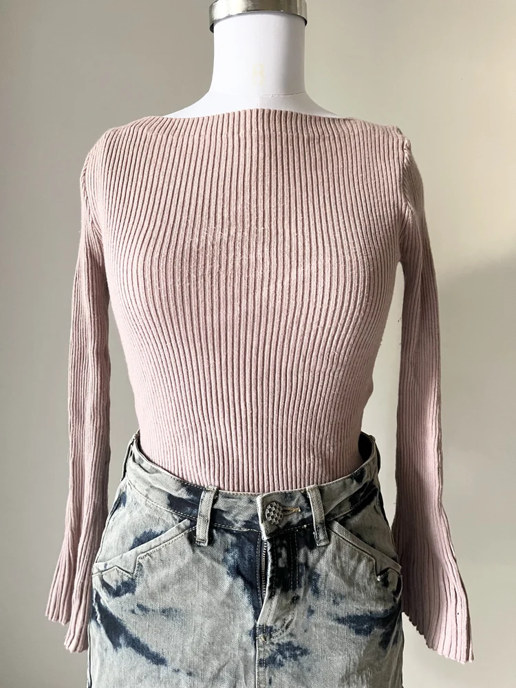 Pink bell sleeves top 