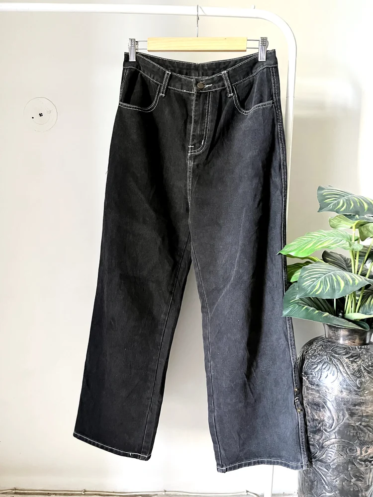 Black contrast highwaist denim 