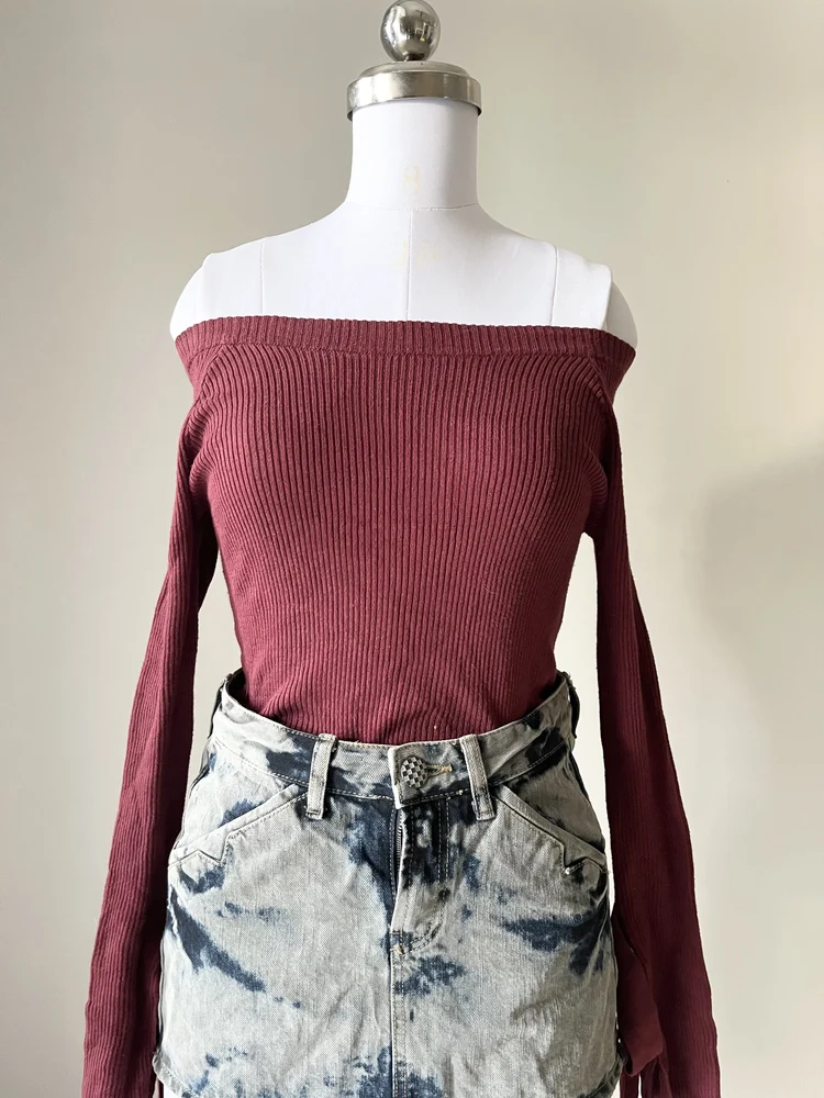 Wine off-shoulder top 