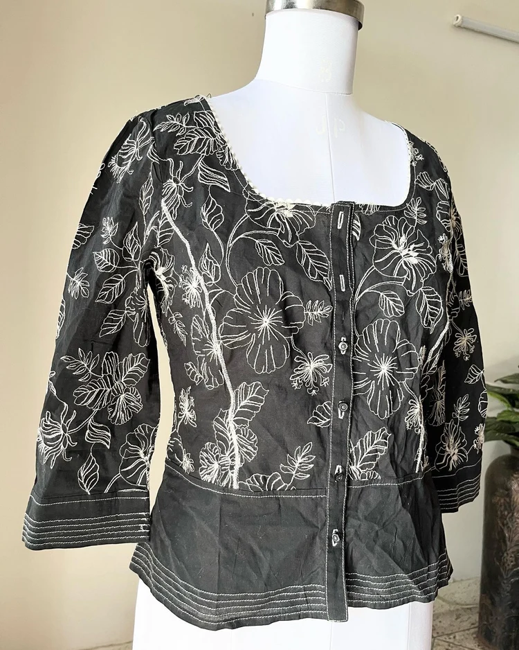 Black embroidery Top 