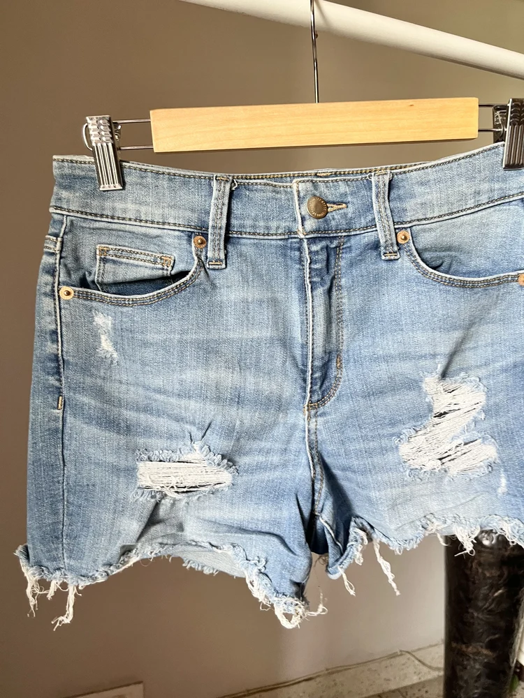 Blue Ripped shorts