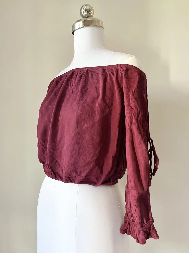 Off shoulder slit sleeves top 
