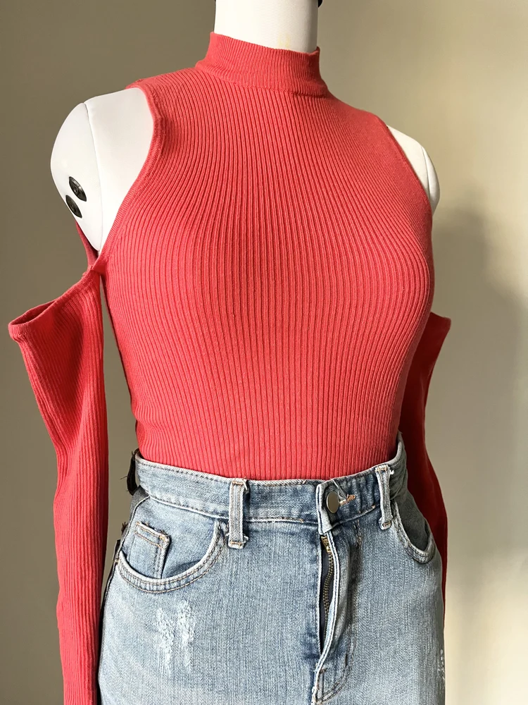 Hot red cold shoulder top 