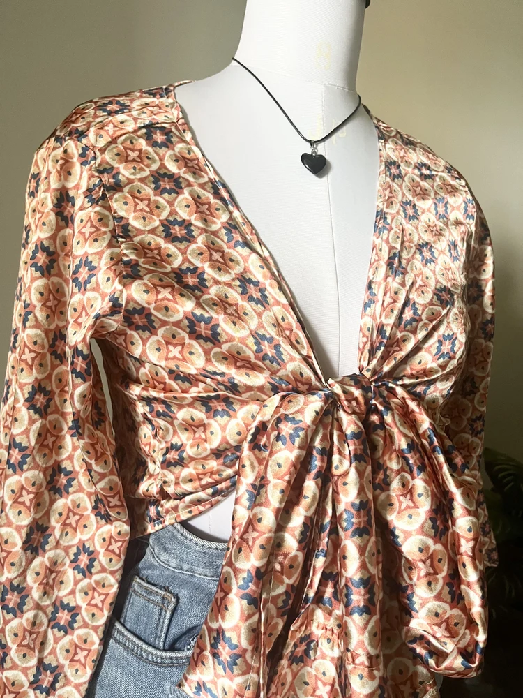 Multicolored Wrap top