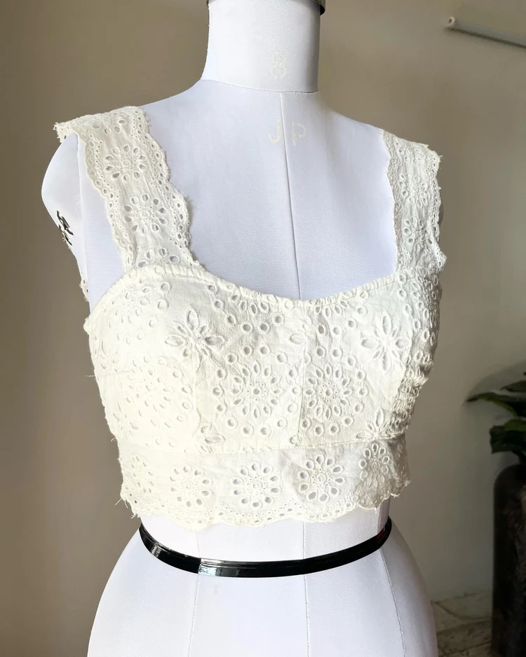 White schiffli top 