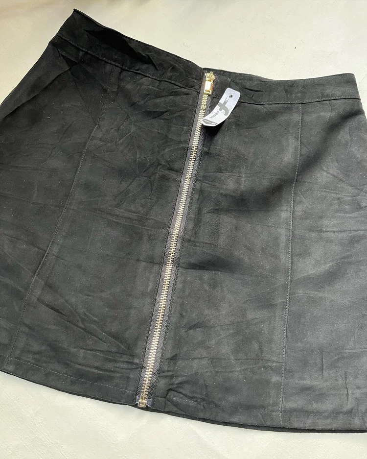 Black A-line skirt 