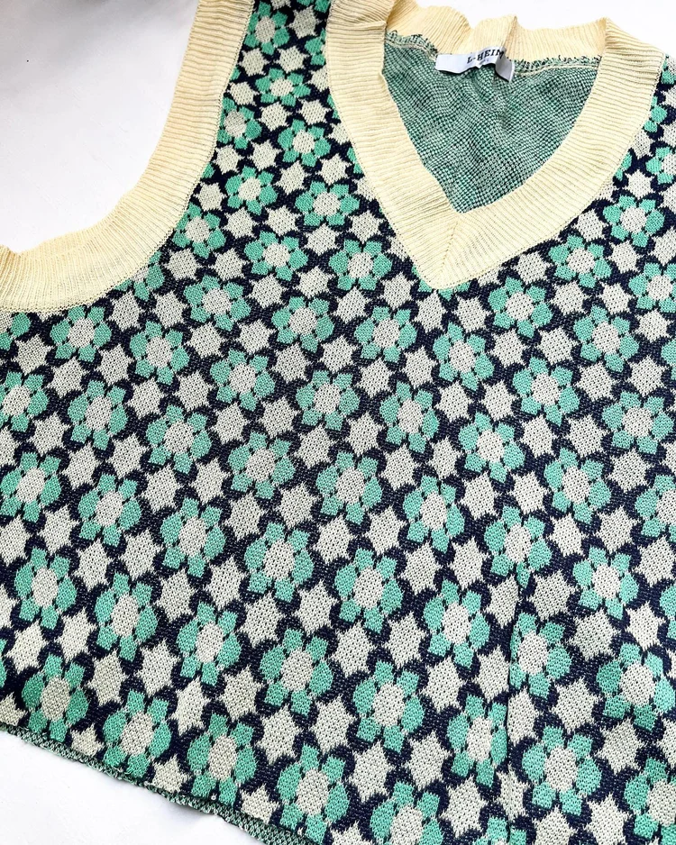 Printed sweater vest
