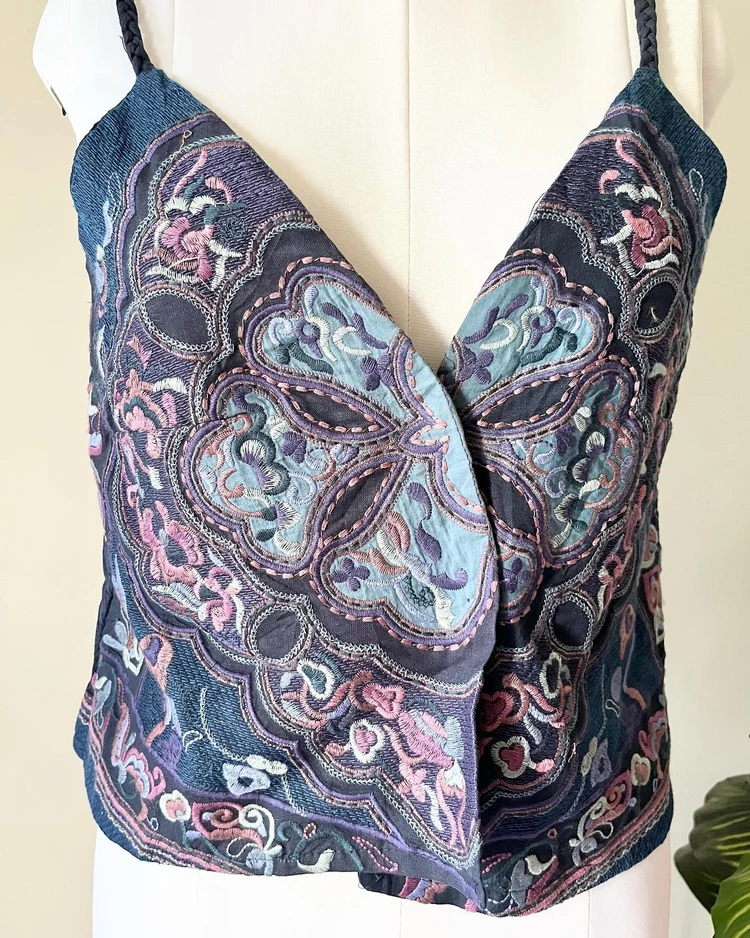 Embroidered vest top 