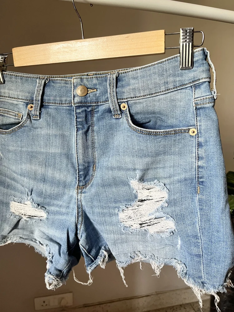 Blue Ripped shorts