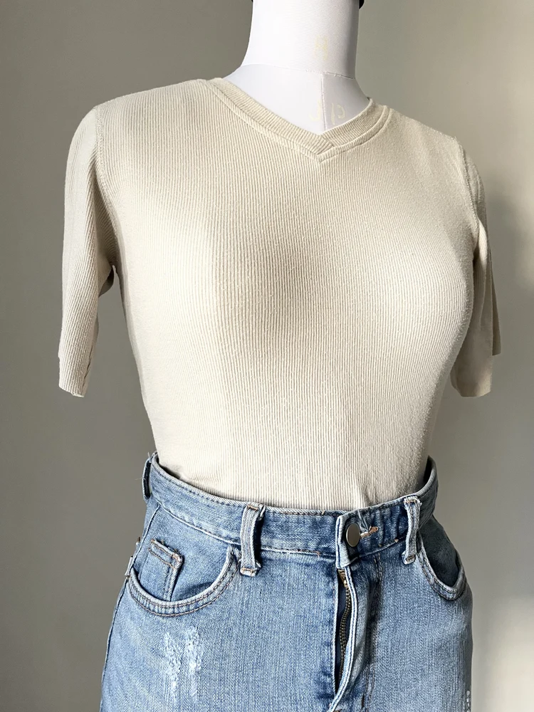 Light beige rib top 