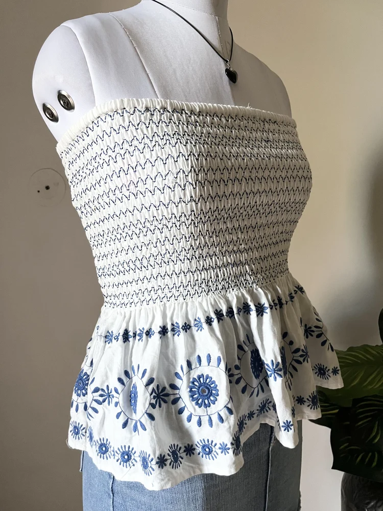 Tube embriodery top 