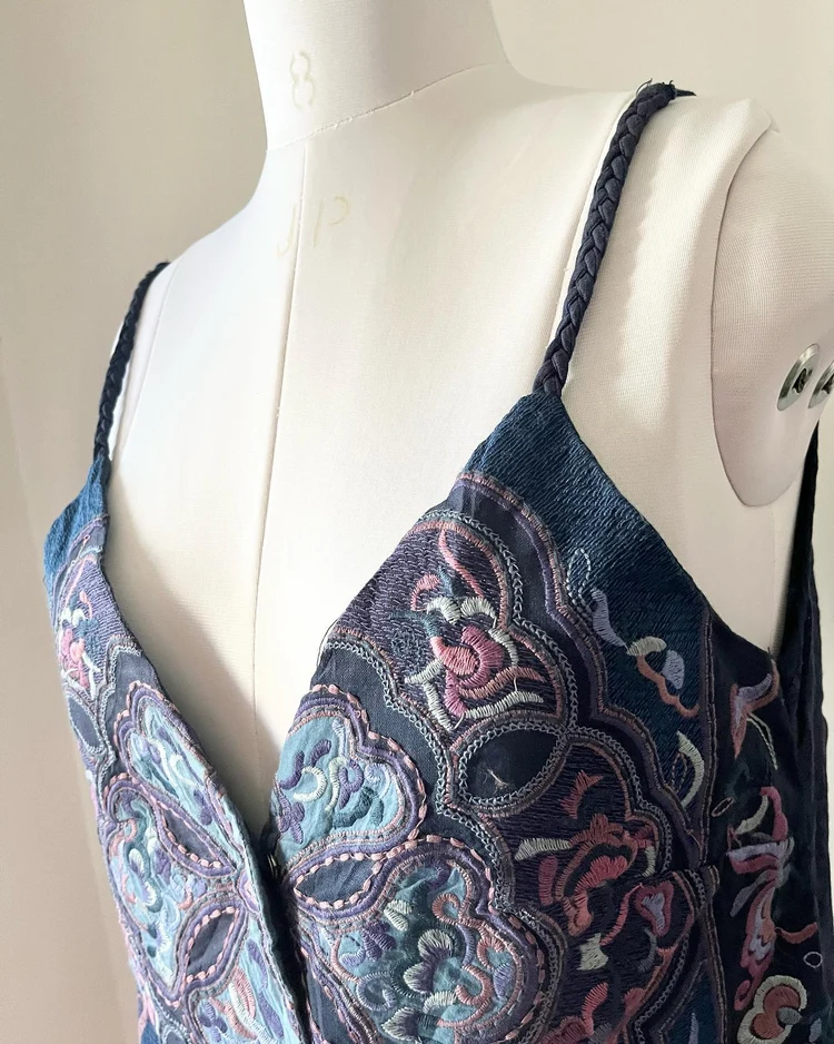 Embroidered vest top 