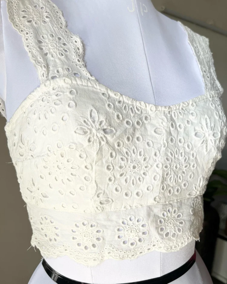 White schiffli top 