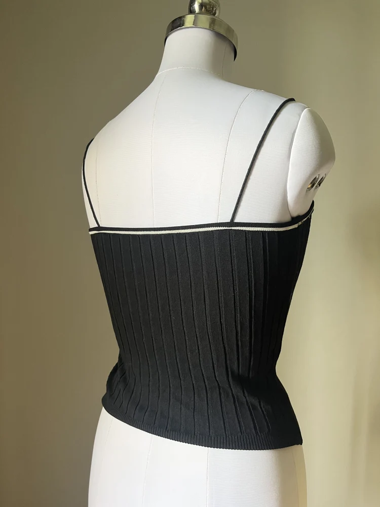 Black rib top