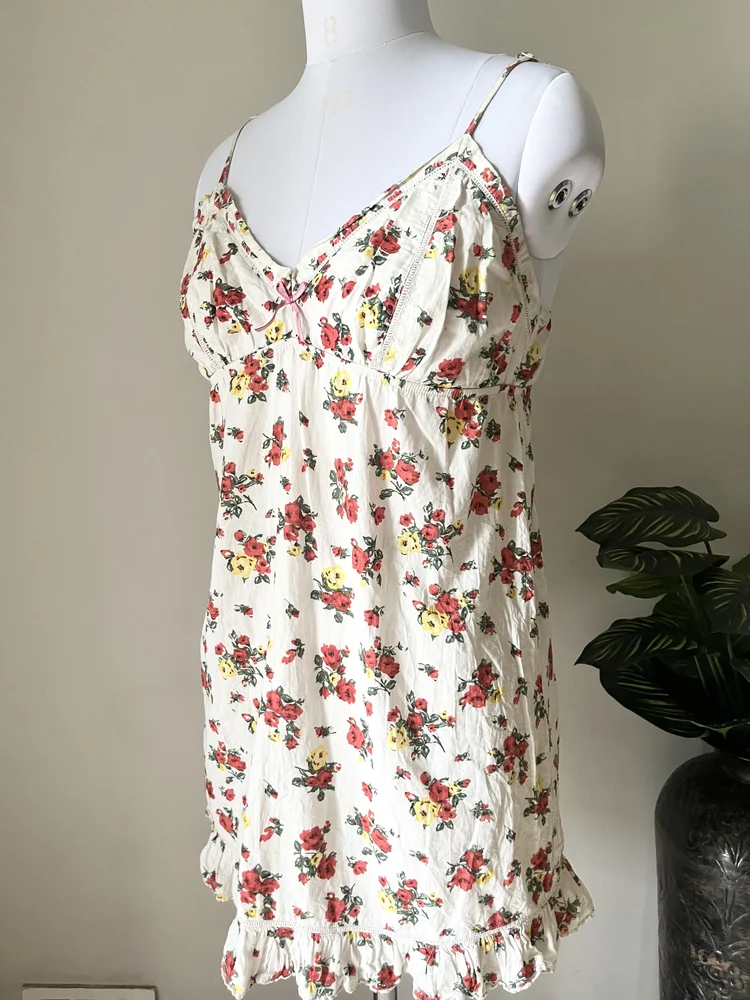 Floral V-neck dress
