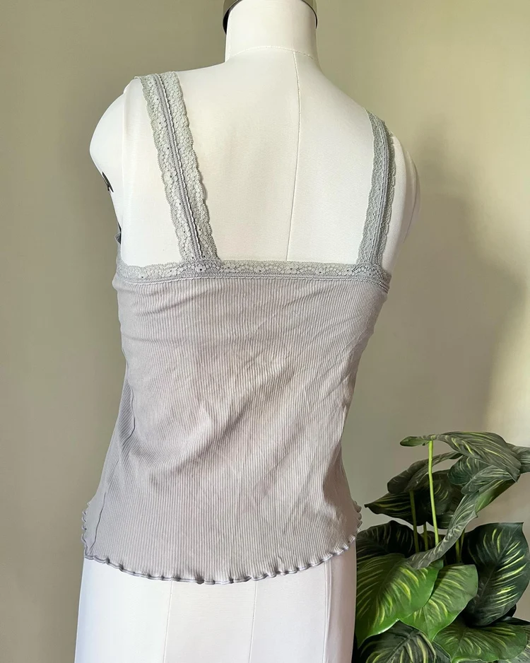 Lilac padded top 