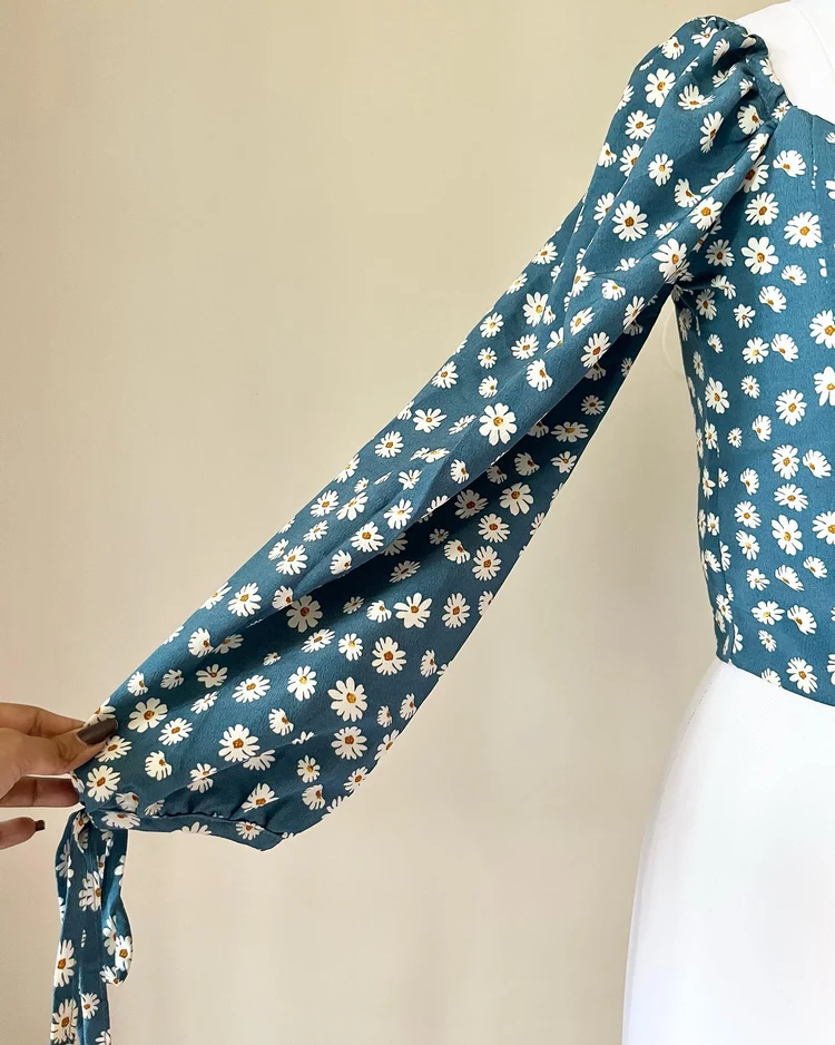 Blue floral top 