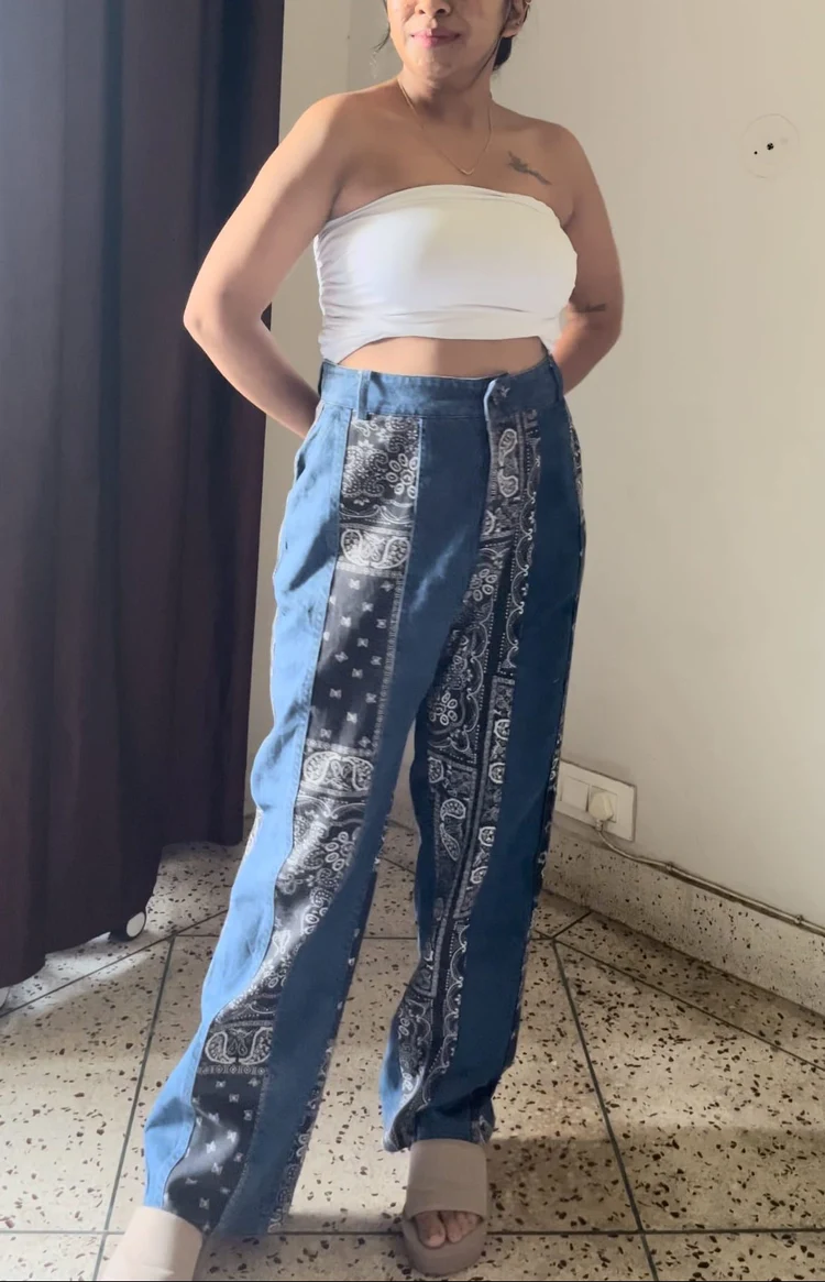 Printed blue denim 